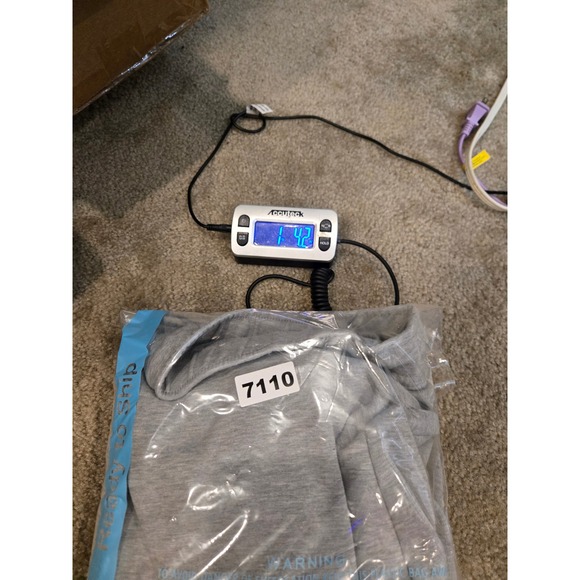 Nike Tech Joggers Mens Size XXL Grey Fleece Drill Drip Tapered Gym cu4495-063 - Picture 11 of 11